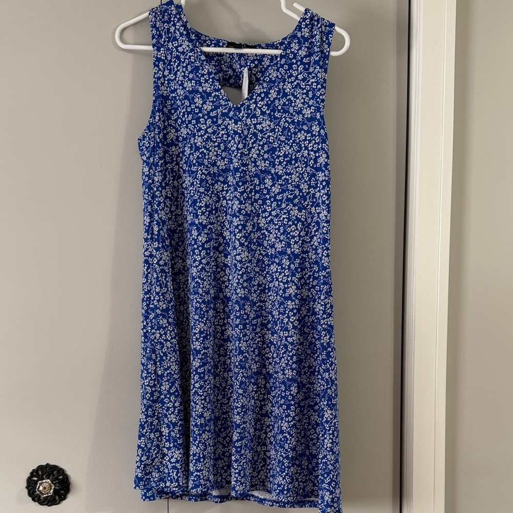Chic Blue Floral Midi Dress